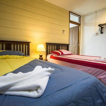 Savika Guesthouse Ranong Zewnętrze zdjęcie