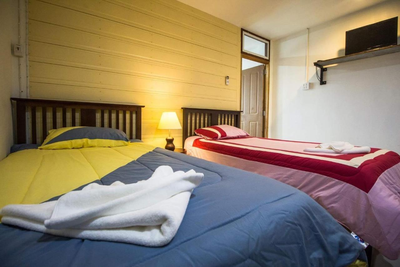 Savika Guesthouse Ranong Zewnętrze zdjęcie