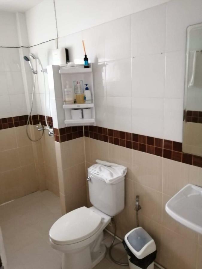 Savika Guesthouse Ranong Zewnętrze zdjęcie