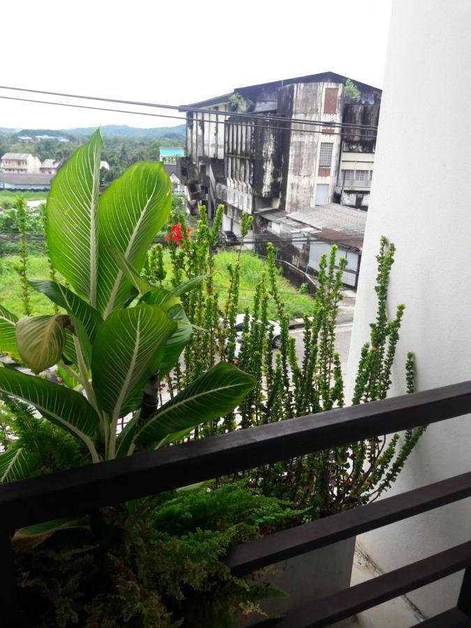Savika Guesthouse Ranong Zewnętrze zdjęcie